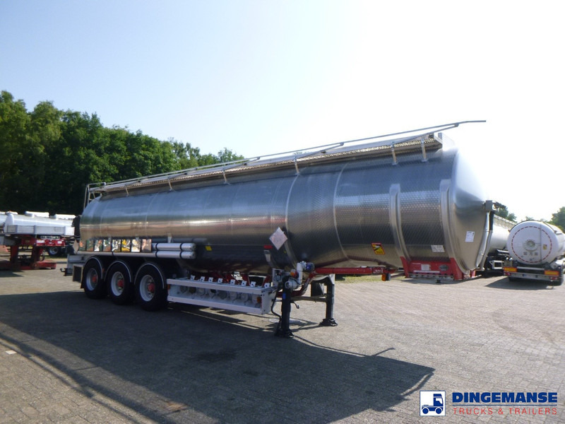 Magyar Fuel tank inox 38.8m3 / 8comp ADR valid 02/12/2025 - Tanker semi-trailer: picture 2 Magyar Fuel tank inox 38.8m3 / 8comp ADR valid 02/12/2025 - Tanker semi-trailer: picture 2