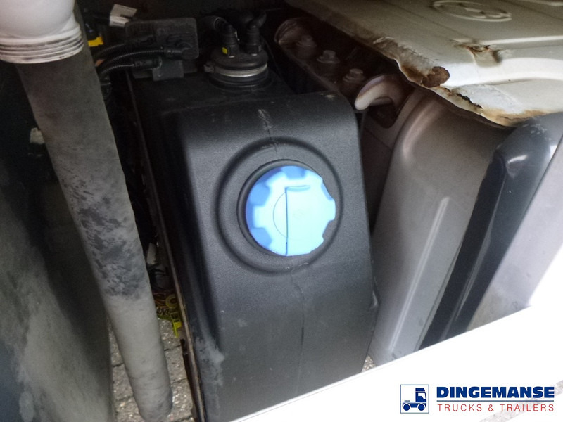 Refrigerator truck Renault D18 Wide 4x2 RHD Thermoking T800 R frigo: picture 11