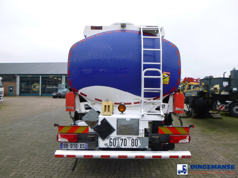 Scania P 270 DB 4x2 fuel tank 13.6 m3 / 4 comp - Tanker truck: picture 5 Scania P 270 DB 4x2 fuel tank 13.6 m3 / 4 comp - Tanker truck: picture 5