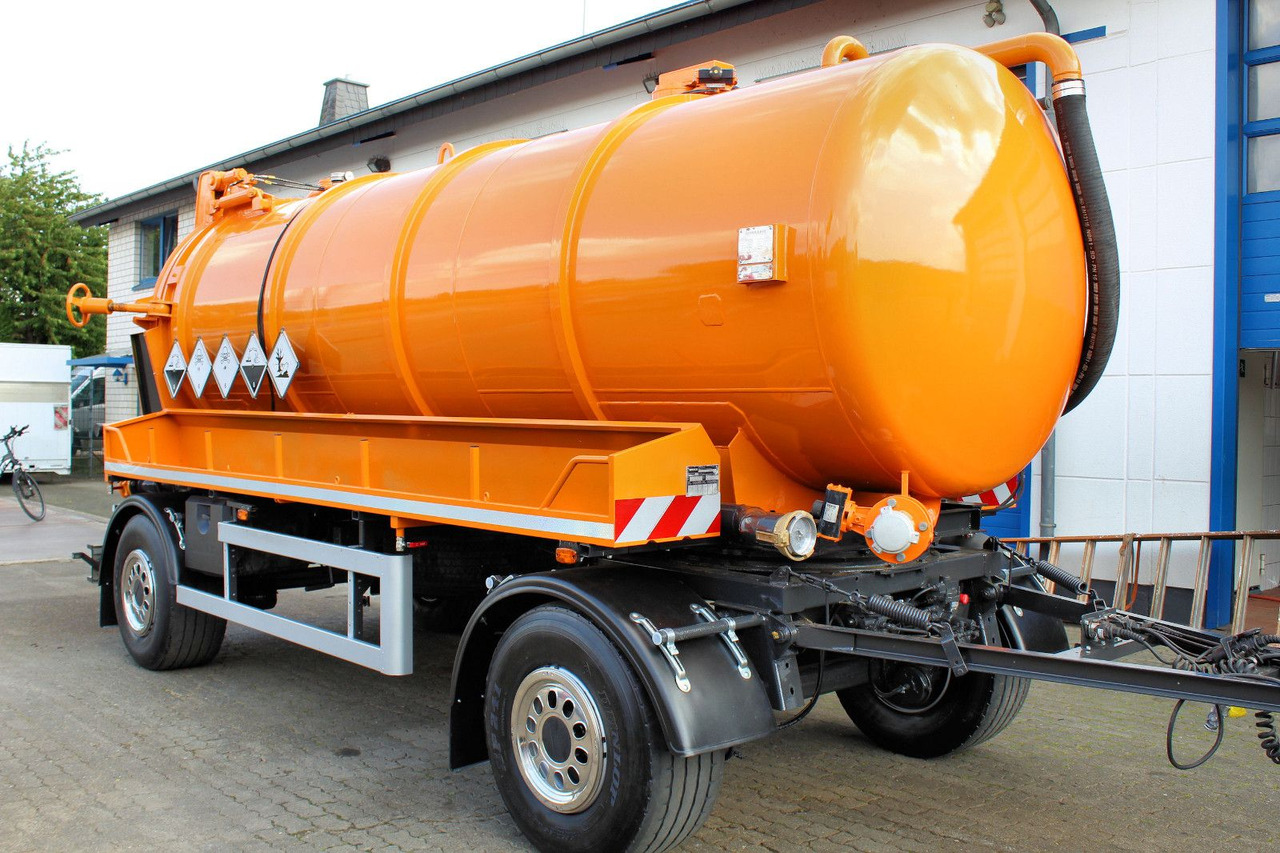 Kutschke / Kroll 10m³ Saug u.Druck ADR INOX - Tanker trailer: picture 4 Kutschke / Kroll 10m³ Saug u.Druck ADR INOX - Tanker trailer: picture 4