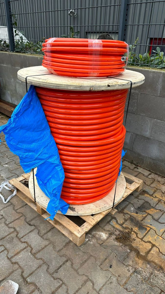 Vacuum truck Mercedes-Benz Actros 3335 6x4 Kroll 13m³ HD-Kombi ADR/GGVS V2A: picture 14