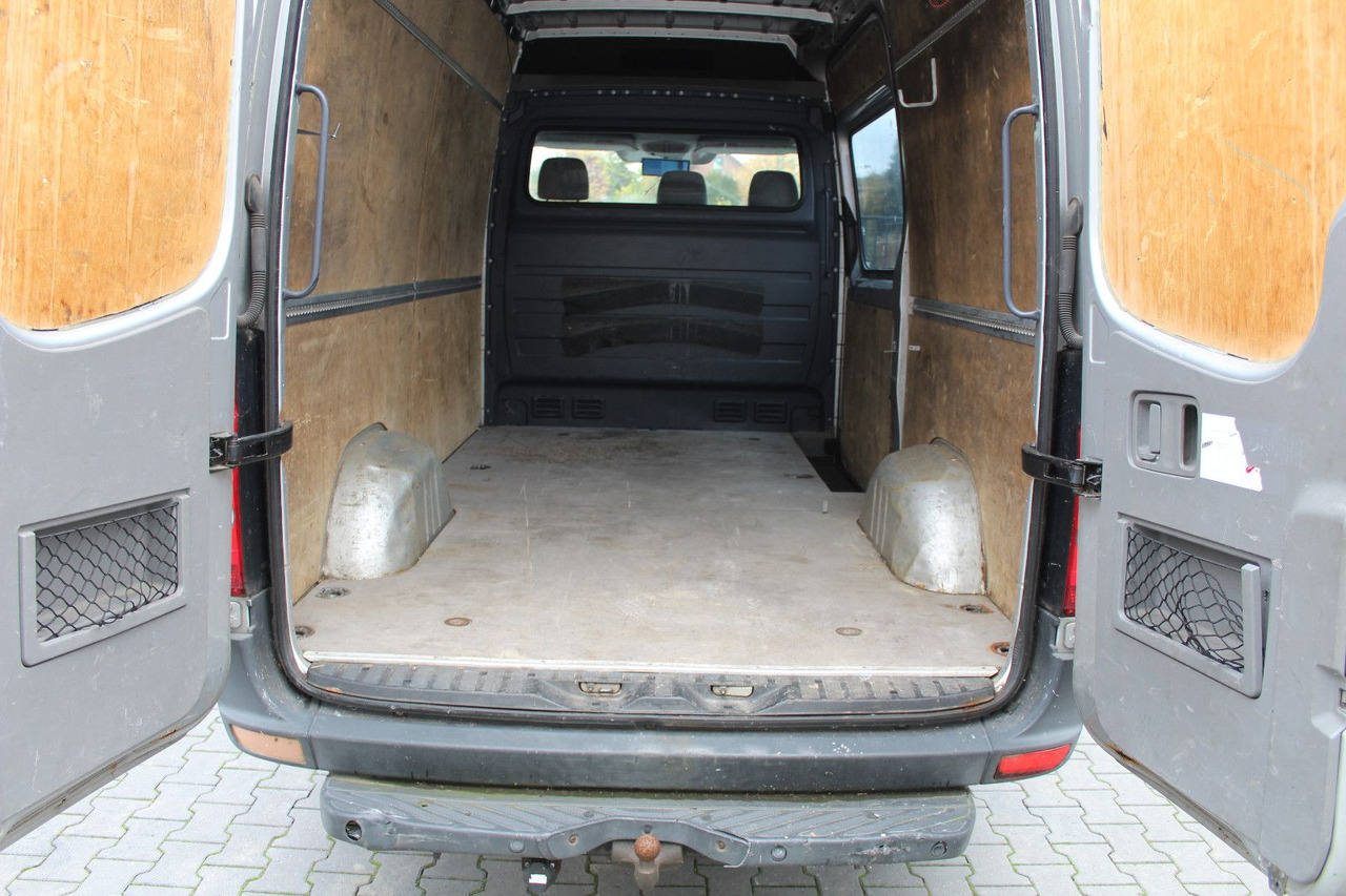 Volkswagen Crafter 2.5 TDI Kasten 3,5 t + AHK, Klima, - Panel van: picture 5 Volkswagen Crafter 2.5 TDI Kasten 3,5 t + AHK, Klima, - Panel van: picture 5
