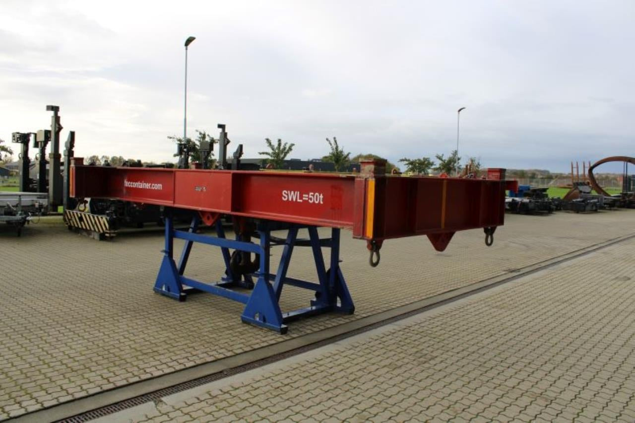 Tec Container 20" WITH DOUBLE-HOOK - Attachment for Material handling equipment: picture 2 Tec Container 20" WITH DOUBLE-HOOK - Attachment for Material handling equipment: picture 2