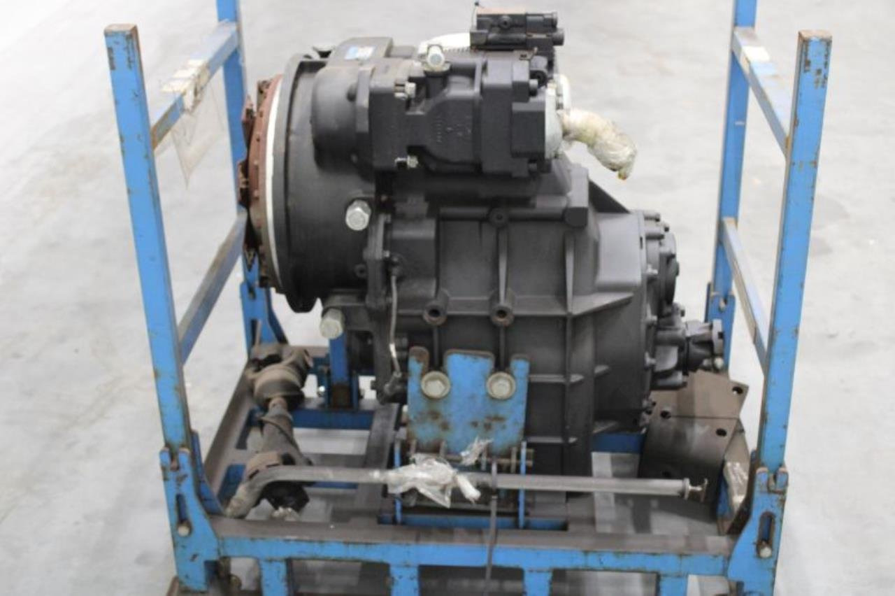 Dana TE10 - Transmission for Material handling equipment: picture 3 Dana TE10 - Transmission for Material handling equipment: picture 3