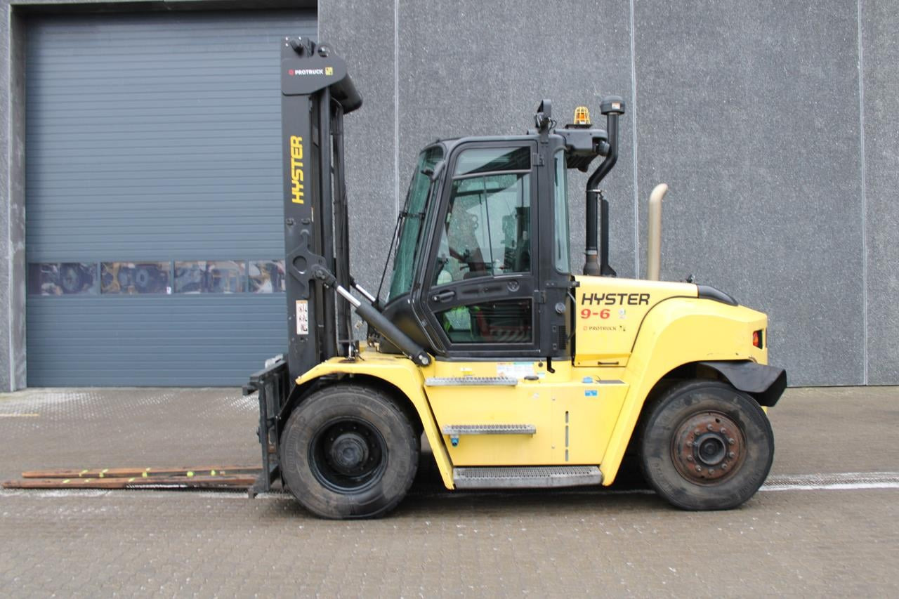 Hyster H9.00XM-6 - Diesel forklift: picture 1 Hyster H9.00XM-6 - Diesel forklift: picture 1