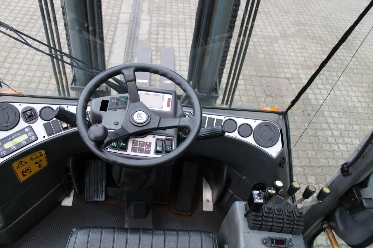 Kalmar DCE90-6L - Diesel forklift: picture 4 Kalmar DCE90-6L - Diesel forklift: picture 4