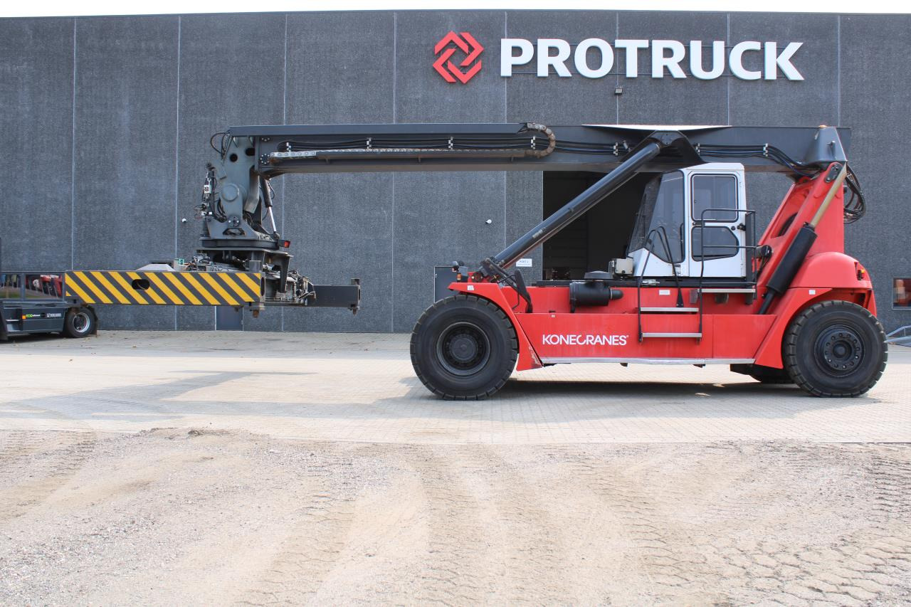 SMV 108 TB6 - Reach stacker: picture 1 SMV 108 TB6 - Reach stacker: picture 1