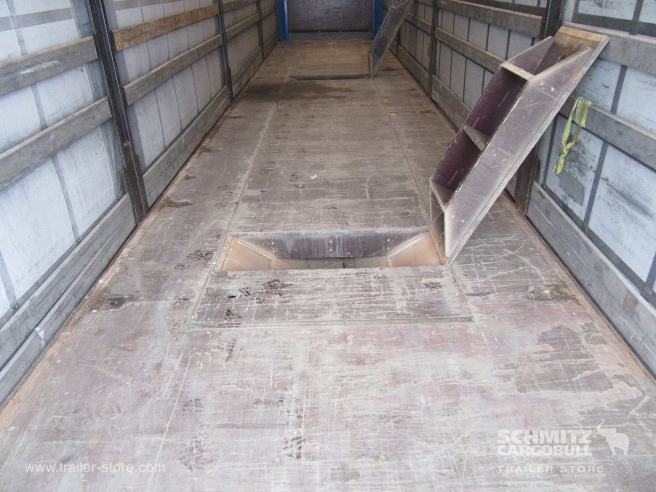 KRONE Auflieger Curtainsider Coil - Curtainsider semi-trailer: picture 5 KRONE Auflieger Curtainsider Coil - Curtainsider semi-trailer: picture 5