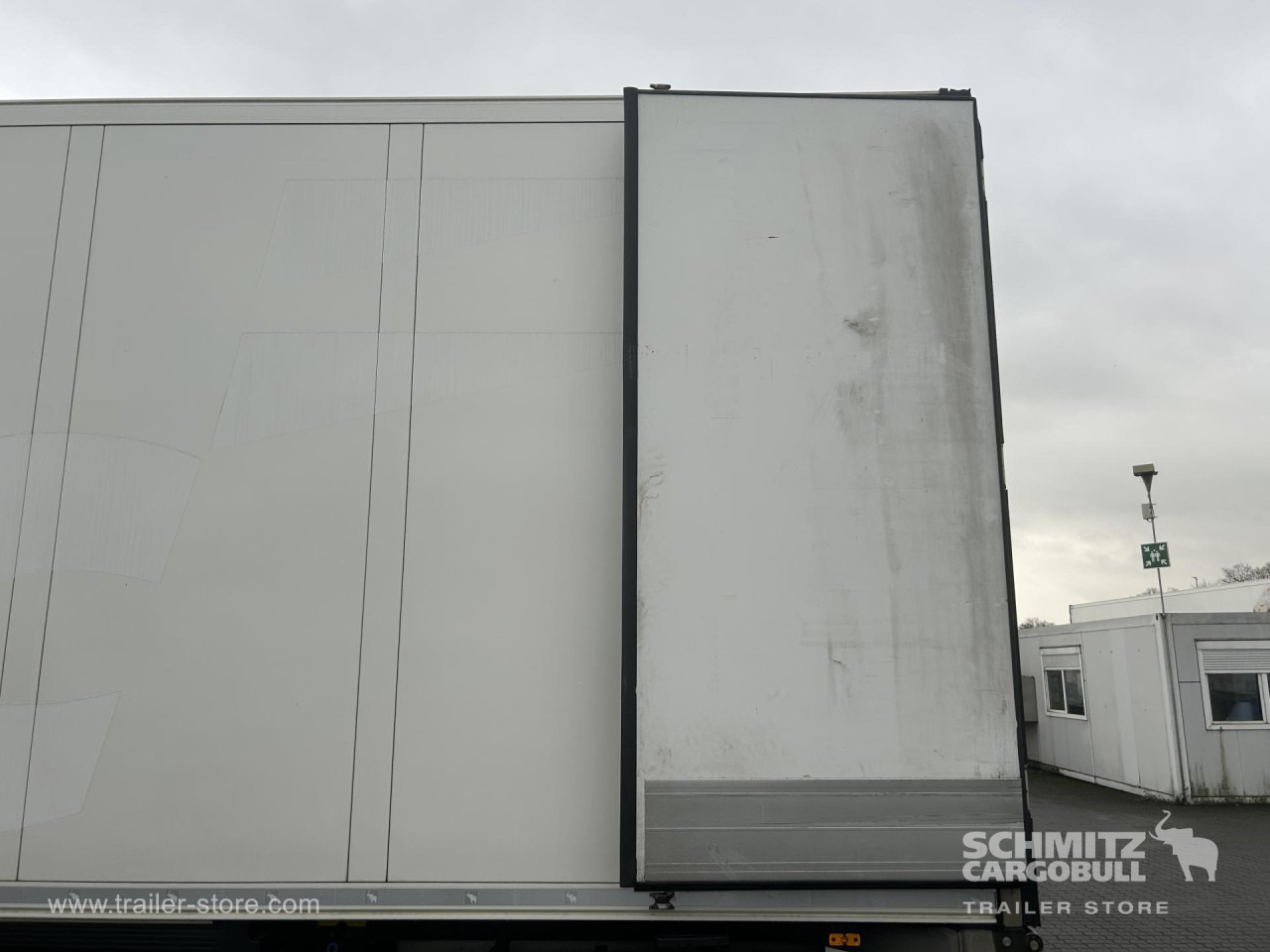 SCHMITZ Auflieger Tiefkühler Standard Double deck - Isothermal semi-trailer: picture 3 SCHMITZ Auflieger Tiefkühler Standard Double deck - Isothermal semi-trailer: picture 3