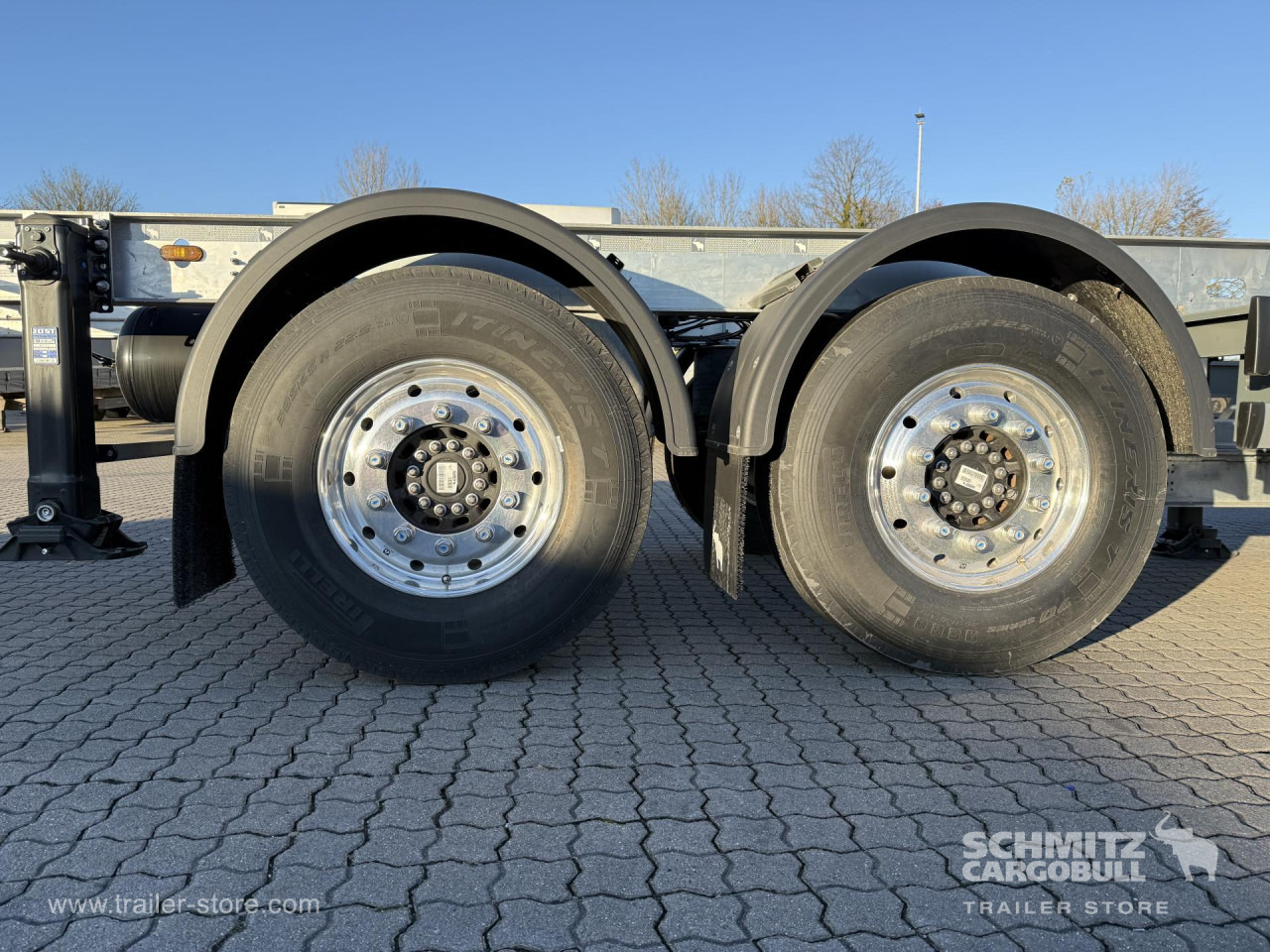 Container transporter/ Swap body trailer SCHMITZ Zentralachsanhänger Wechselfahrgestell Standard: picture 10