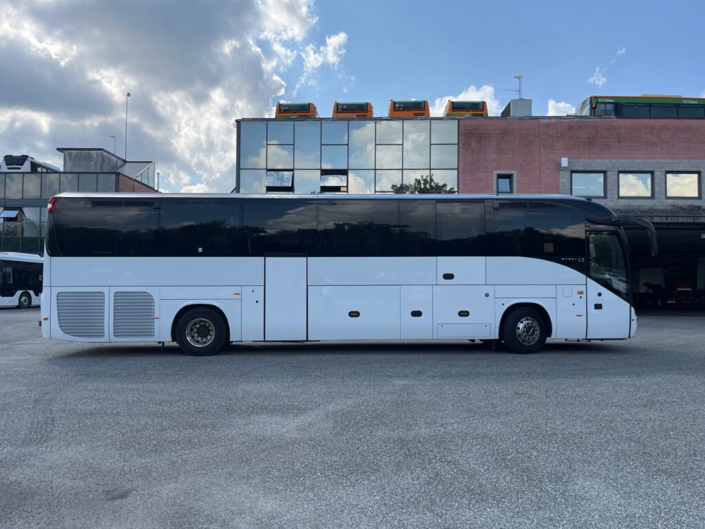 N.1 IVECO MAGELYS – Anno 2019 - Coach: picture 5 N.1 IVECO MAGELYS – Anno 2019 - Coach: picture 5