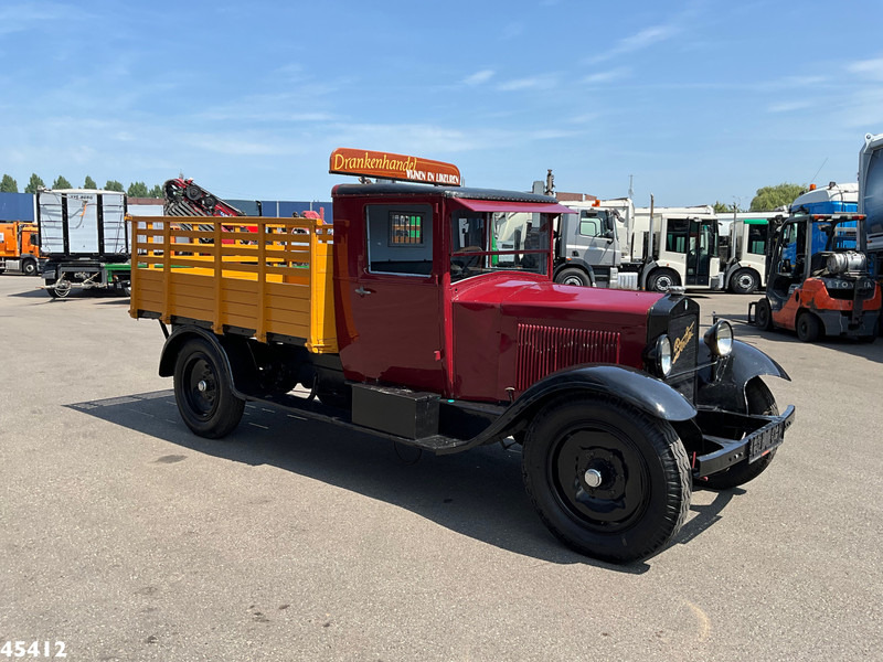 BERLIET V.H.A Oldtimer met open laadbak - Dropside/ Flatbed truck: picture 3 BERLIET V.H.A Oldtimer met open laadbak - Dropside/ Flatbed truck: picture 3