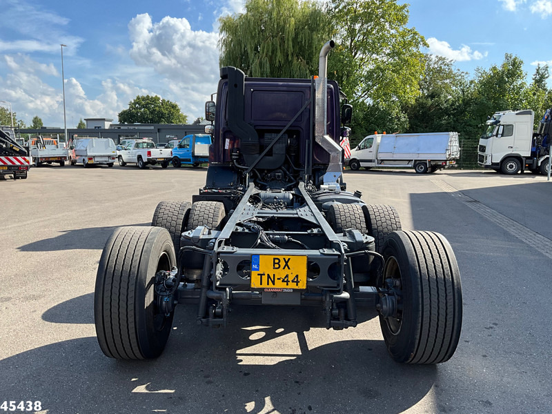 DAF FAN 75 CF 250 Chassis cabine with PTO Just 143.864 km! - Cab chassis truck: picture 3 DAF FAN 75 CF 250 Chassis cabine with PTO Just 143.864 km! - Cab chassis truck: picture 3