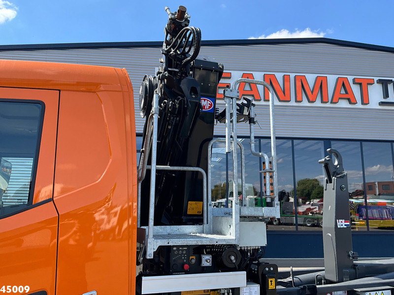 Hook lift truck, Crane truck DAF FAN XD 450 Euro 6 HMF 23 Tonmeter laadkraan: picture 11