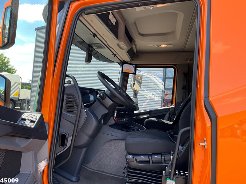Hook lift truck, Crane truck DAF FAN XD 450 Euro 6 HMF 23 Tonmeter laadkraan: picture 16