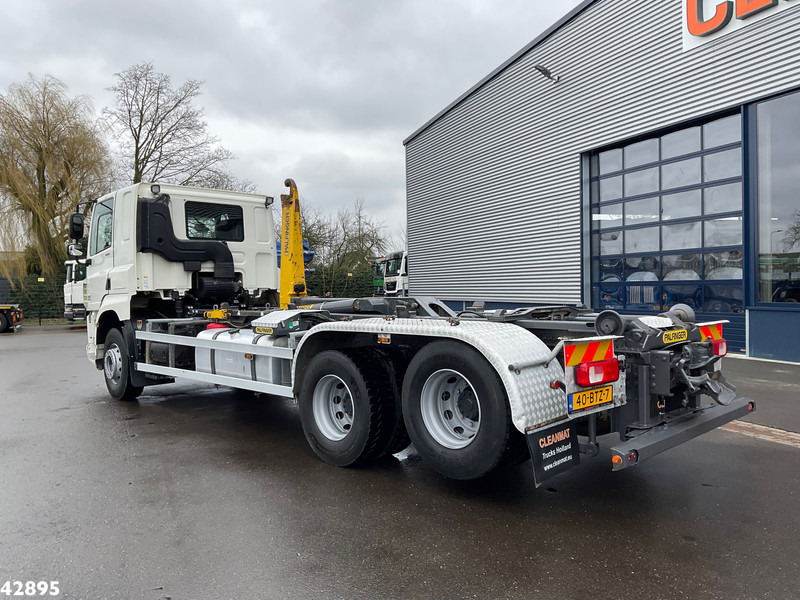 DAF FAS CF 460 Euro 6 Palfinger haakarmsysteem - Hook lift truck: picture 2 DAF FAS CF 460 Euro 6 Palfinger haakarmsysteem - Hook lift truck: picture 2