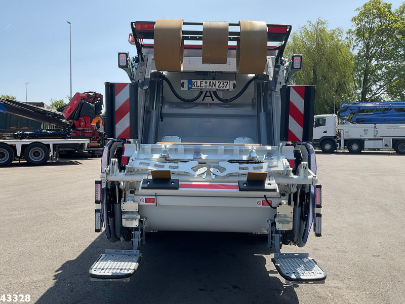 FUSO Canter Terberg 7m³ - Garbage truck: picture 4 FUSO Canter Terberg 7m³ - Garbage truck: picture 4