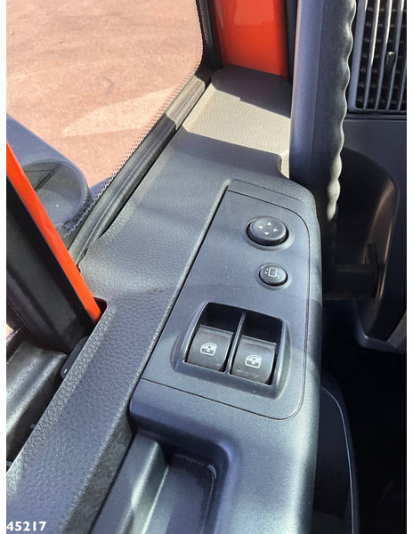 Box truck Iveco Eurocargo ML80EL16 Euro 6 DHollandia laadklep: picture 17