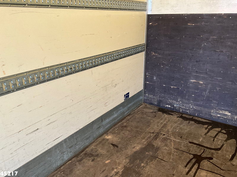 Box truck Iveco Eurocargo ML80EL16 Euro 6 DHollandia laadklep: picture 9