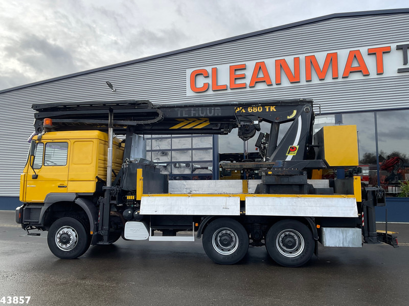 MAN F2000 6x6 Full Steel Manual Palfinger 68 Tonmeter Dachdecker kran Just 54.133 km! - Crane truck: picture 4 MAN F2000 6x6 Full Steel Manual Palfinger 68 Tonmeter Dachdecker kran Just 54.133 km! - Crane truck: picture 4