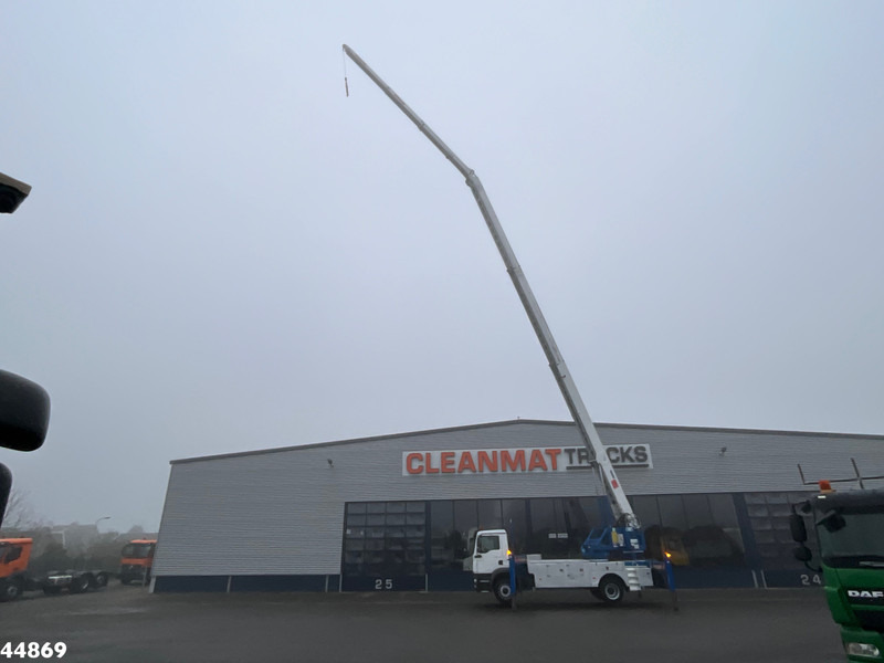 MAN TGM 15.290 Klaas 35 meter Dachdecker Kran - Crane truck: picture 1 MAN TGM 15.290 Klaas 35 meter Dachdecker Kran - Crane truck: picture 1