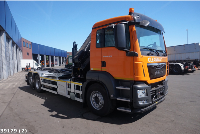 MAN TGS 26.420 HMF 21 Tonmeter laadkraan Just 170.296 km! - Hook lift truck, Crane truck: picture 3 MAN TGS 26.420 HMF 21 Tonmeter laadkraan Just 170.296 km! - Hook lift truck, Crane truck: picture 3