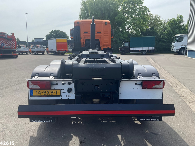MAN TGS 35.360 8x2 Euro 6 VDL 30 Ton haakarmsysteem - Hook lift truck: picture 3 MAN TGS 35.360 8x2 Euro 6 VDL 30 Ton haakarmsysteem - Hook lift truck: picture 3