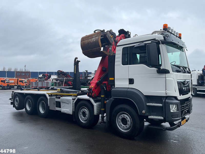 MAN TGS 35.460 10x4 Euro 6 Palfinger 20 Tonmeter Z-kraan - Hook lift truck, Crane truck: picture 5 MAN TGS 35.460 10x4 Euro 6 Palfinger 20 Tonmeter Z-kraan - Hook lift truck, Crane truck: picture 5