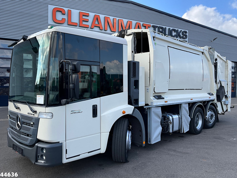 Mercedes-Benz Econic 2630 Euro 6 Norba MF 300 18m³ 2 compartimenten - Garbage truck: picture 2 Mercedes-Benz Econic 2630 Euro 6 Norba MF 300 18m³ 2 compartimenten - Garbage truck: picture 2