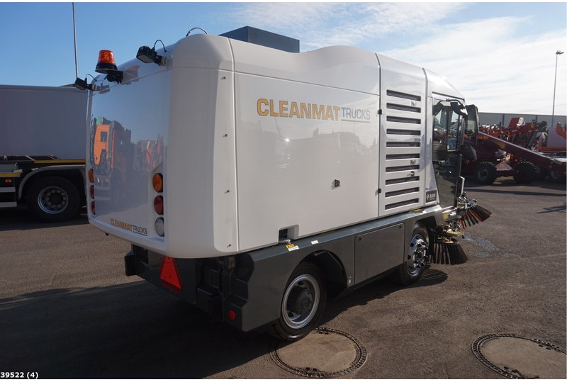 Ravo 540 CD with 3-rd brush - Road sweeper: picture 3 Ravo 540 CD with 3-rd brush - Road sweeper: picture 3