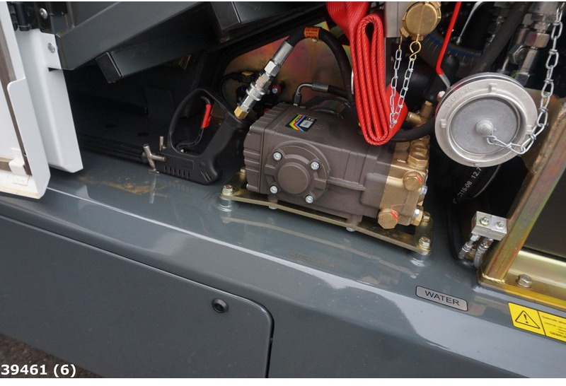 Ravo 540 STH met 3-de borstel - Road sweeper: picture 5 Ravo 540 STH met 3-de borstel - Road sweeper: picture 5