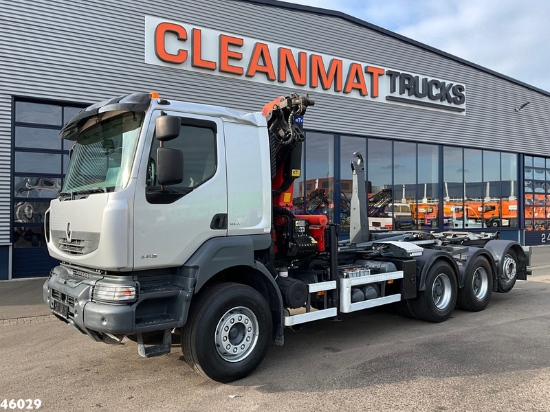 Renault Kerax 460 8x4 Palfinger 16 Tonmeter laadkraan - Hook lift truck, Crane truck: picture 3 Renault Kerax 460 8x4 Palfinger 16 Tonmeter laadkraan - Hook lift truck, Crane truck: picture 3