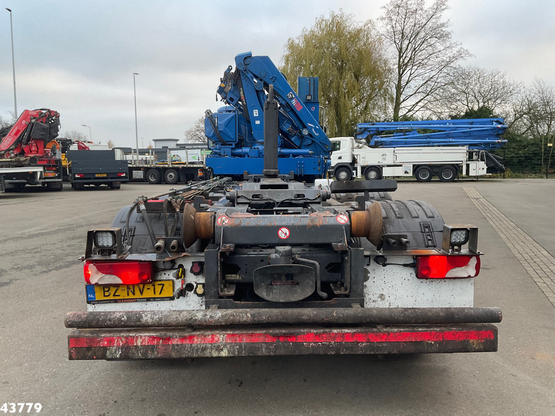 Scania P 360 8x2 Hiab 21 Tonmeter laadkraan - Hook lift truck, Crane truck: picture 3 Scania P 360 8x2 Hiab 21 Tonmeter laadkraan - Hook lift truck, Crane truck: picture 3