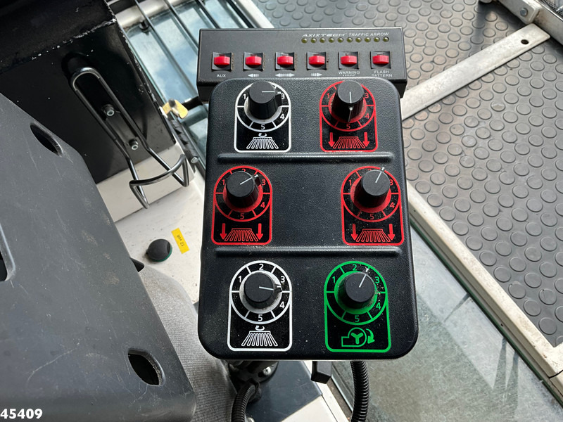 Road sweeper Schmidt Cleango 500 Compact Euro 6 with 3-rd brush: picture 14