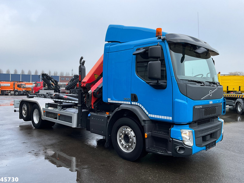 Volvo FE 350 Euro 6 Palfinger 14 Tonmeter laadkraan - Hook lift truck, Crane truck: picture 5 Volvo FE 350 Euro 6 Palfinger 14 Tonmeter laadkraan - Hook lift truck, Crane truck: picture 5