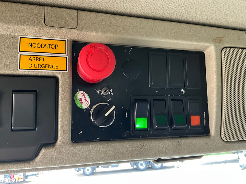 Garbage truck Volvo FM 370 Euro 6 VDK 25m³: picture 14