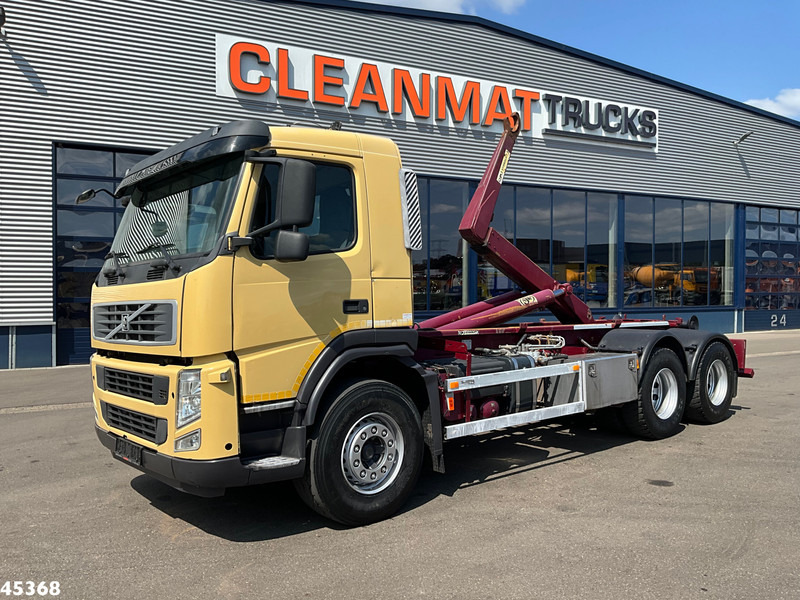 Volvo FM 410 AJK 20 Ton haakarmsysteem - Hook lift truck: picture 1 Volvo FM 410 AJK 20 Ton haakarmsysteem - Hook lift truck: picture 1