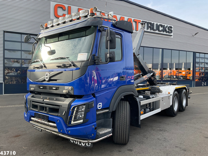 Volvo FMX 460 6x4 Euro 6 AJK haakarmsysteem - Hook lift truck: picture 1 Volvo FMX 460 6x4 Euro 6 AJK haakarmsysteem - Hook lift truck: picture 1
