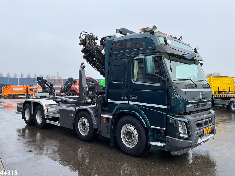 Volvo FMX 540 8x4 Euro 6 Hiab 28 Tonmeter laadkraan - Hook lift truck, Crane truck: picture 3 Volvo FMX 540 8x4 Euro 6 Hiab 28 Tonmeter laadkraan - Hook lift truck, Crane truck: picture 3
