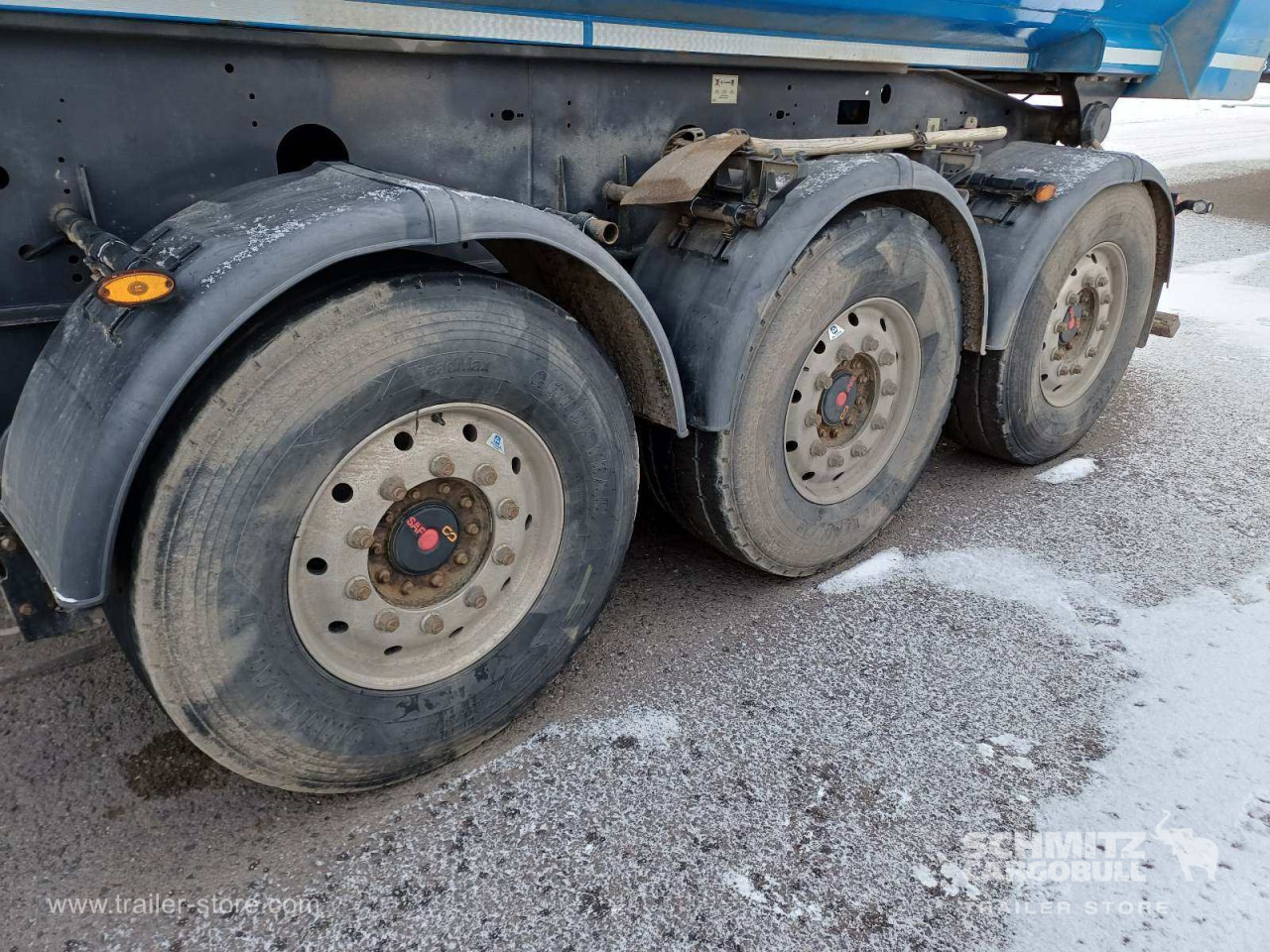 MEILLER Auflieger Kipper Stahlrundmulde 25m³ - Tipper semi-trailer: picture 3 MEILLER Auflieger Kipper Stahlrundmulde 25m³ - Tipper semi-trailer: picture 3