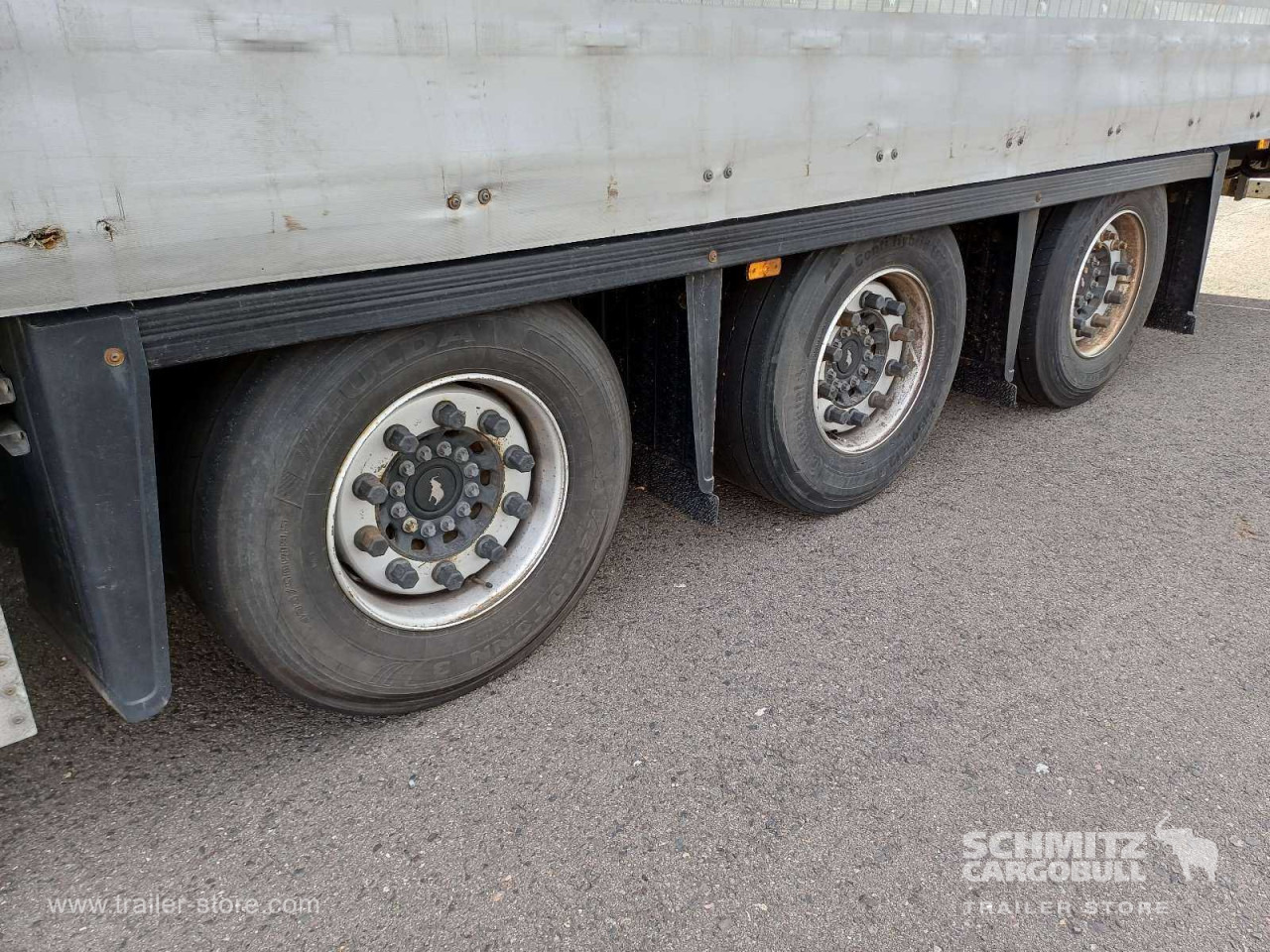 SCHMITZ Auflieger Curtainsider Mega - Curtainsider semi-trailer: picture 4 SCHMITZ Auflieger Curtainsider Mega - Curtainsider semi-trailer: picture 4