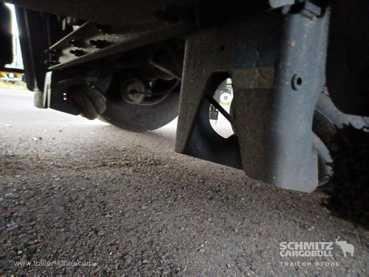 SCHMITZ Auflieger Curtainsider Mega - Curtainsider semi-trailer: picture 5 SCHMITZ Auflieger Curtainsider Mega - Curtainsider semi-trailer: picture 5