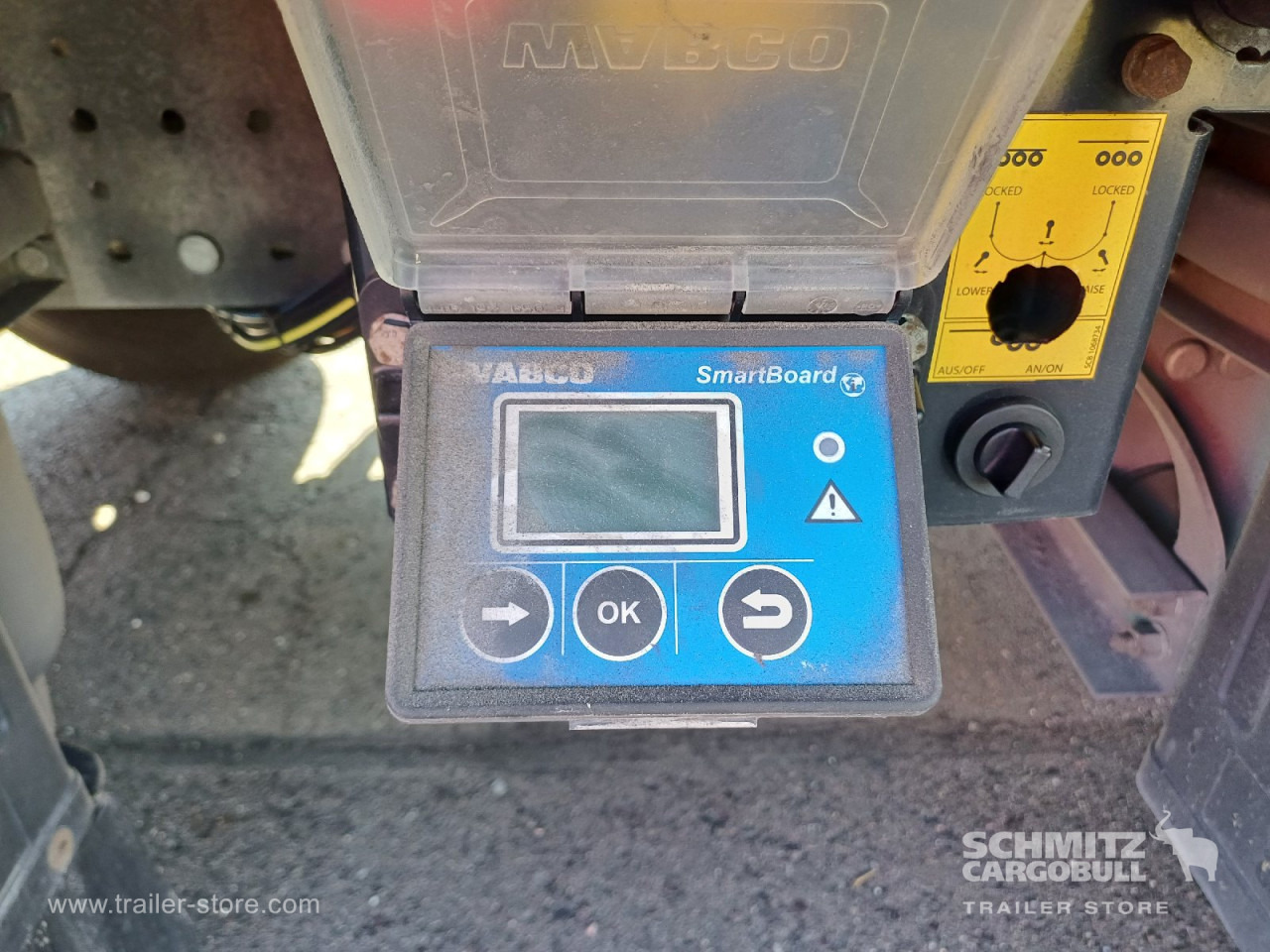 Curtainsider semi-trailer SCHMITZ Auflieger Curtainsider Standard Forklift holder: picture 6