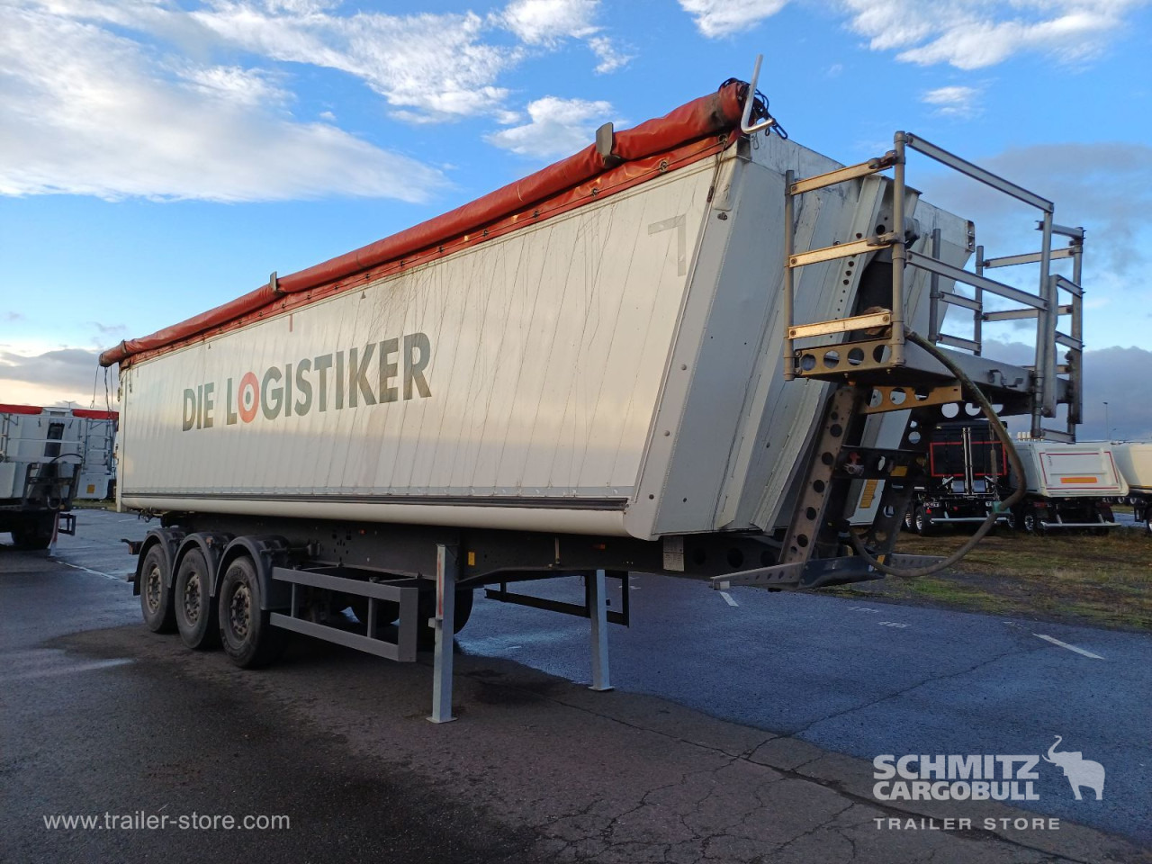 SCHMITZ Auflieger Kipper Alukastenmulde 44m³ - Tipper semi-trailer: picture 1 SCHMITZ Auflieger Kipper Alukastenmulde 44m³ - Tipper semi-trailer: picture 1