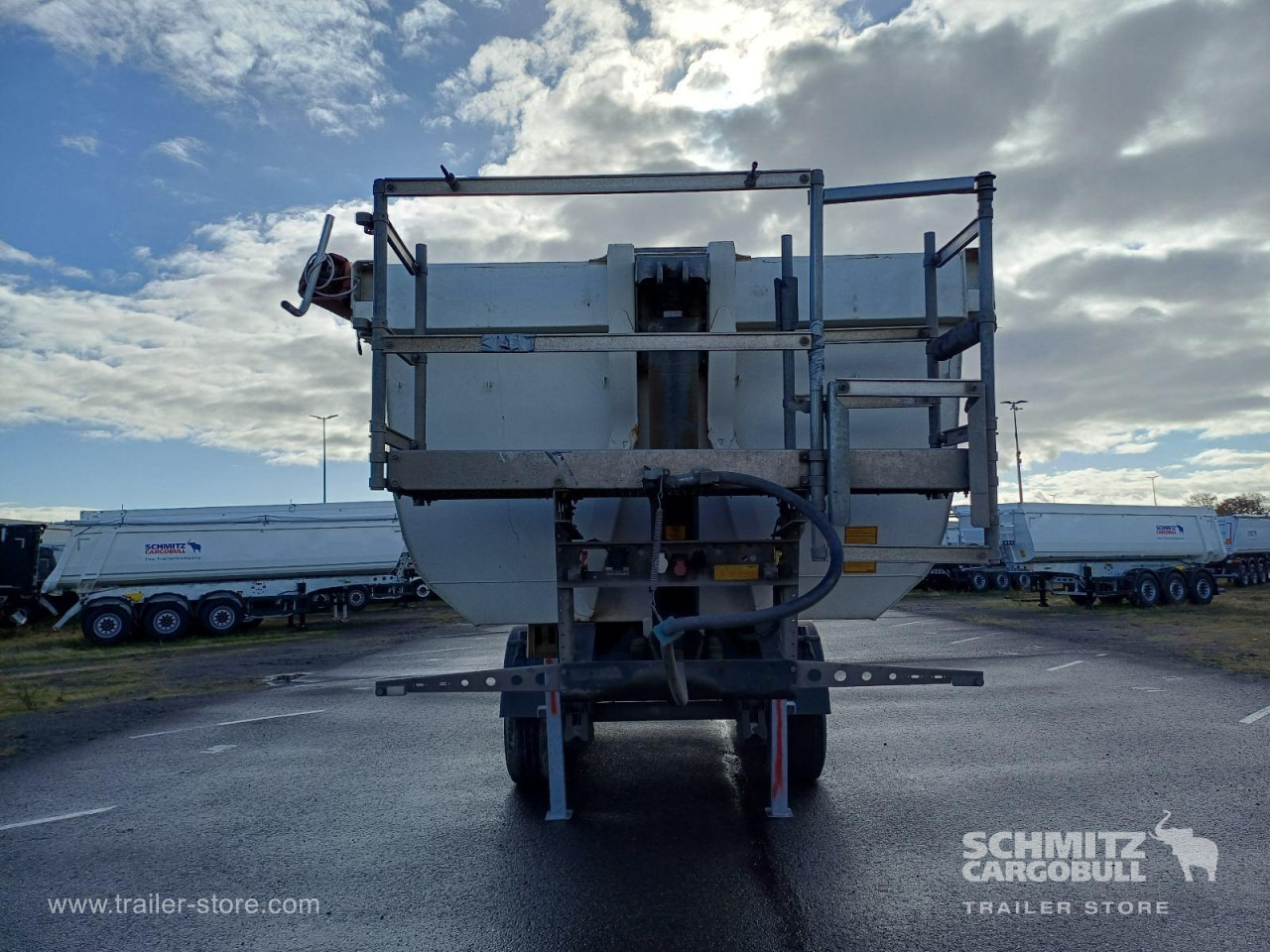 SCHMITZ Auflieger Kipper Stahlrundmulde 24m³ leasing SCHMITZ Auflieger Kipper Stahlrundmulde 24m³: picture 9 SCHMITZ Auflieger Kipper Stahlrundmulde 24m³ leasing SCHMITZ Auflieger Kipper Stahlrundmulde 24m³: picture 9