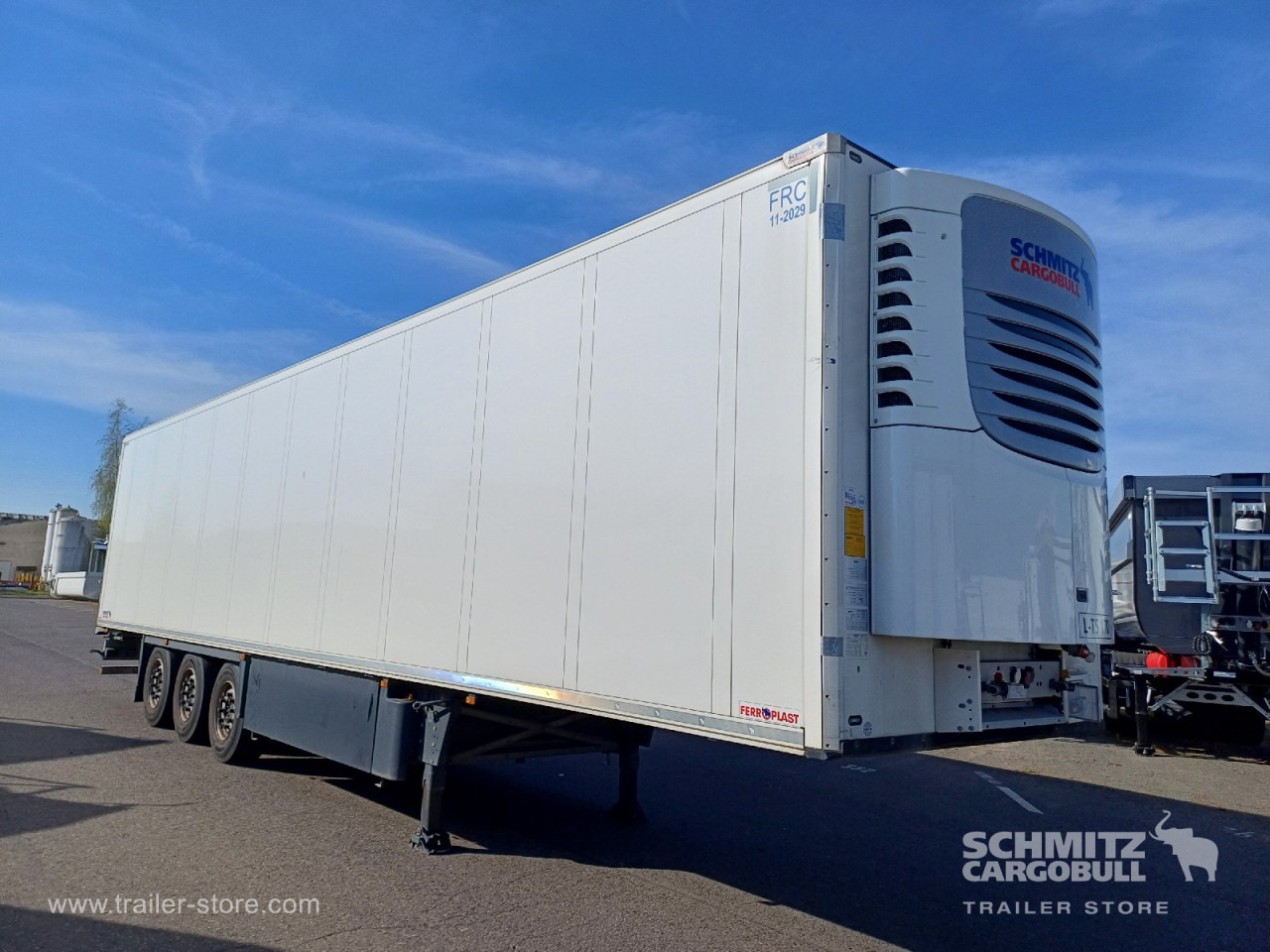 SCHMITZ Auflieger Tiefkühler Standard Double deck - Isothermal semi-trailer: picture 1 SCHMITZ Auflieger Tiefkühler Standard Double deck - Isothermal semi-trailer: picture 1