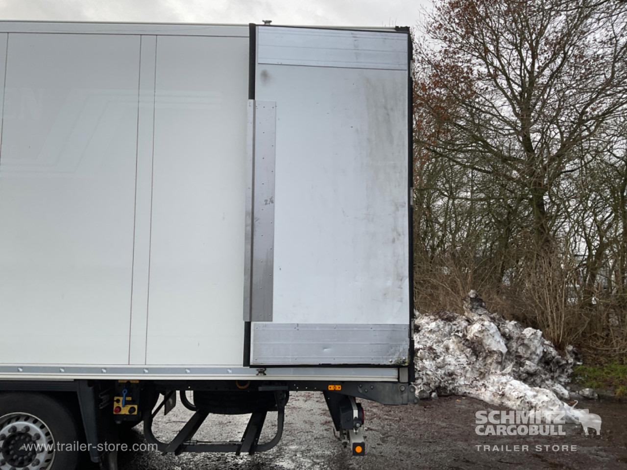 Isothermal semi-trailer SCHMITZ Reefer Multitemp Double deck: picture 14