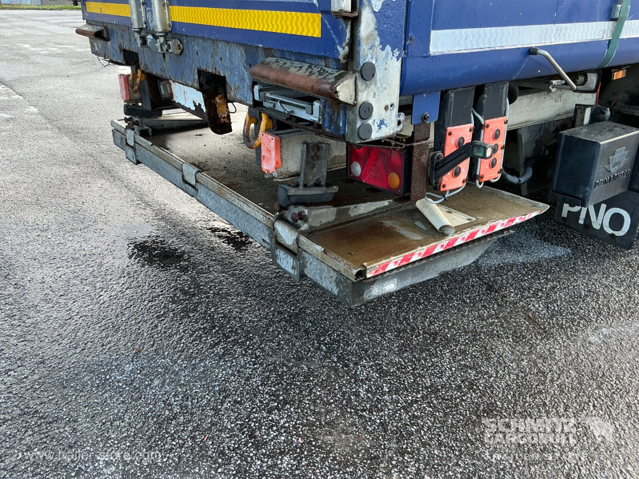Walking-floor Standard Taillift - Walking floor semi-trailer: picture 5 Walking-floor Standard Taillift - Walking floor semi-trailer: picture 5