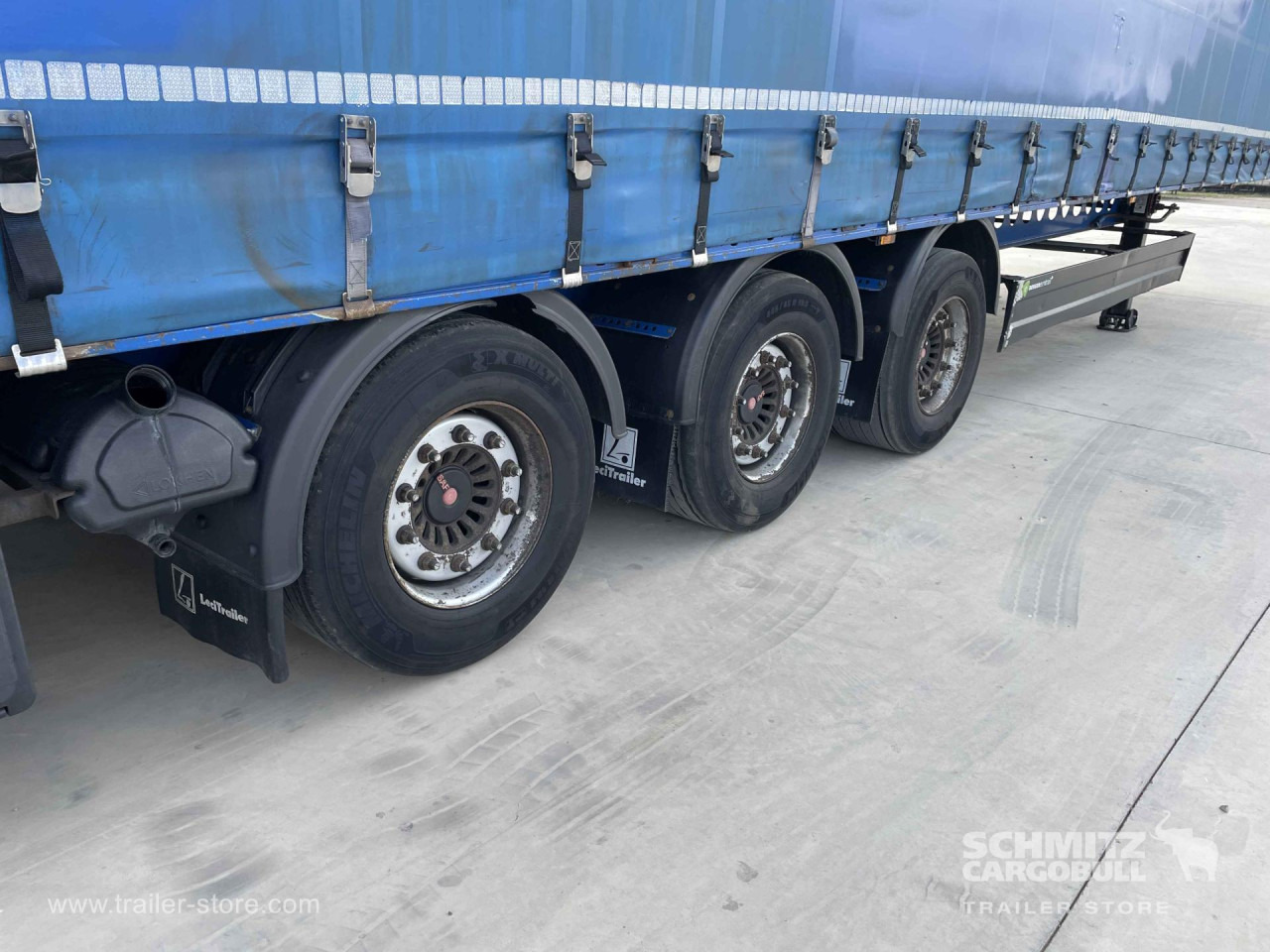 BERGER Semiremolque Lona Mega - Curtainsider semi-trailer: picture 2 BERGER Semiremolque Lona Mega - Curtainsider semi-trailer: picture 2