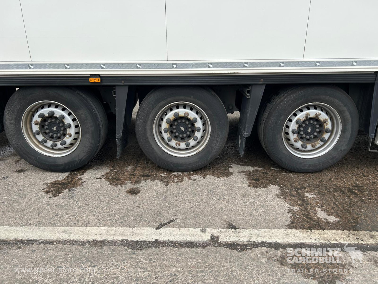 SCHMITZ Reefer Meat hanging system - Isothermal semi-trailer: picture 2 SCHMITZ Reefer Meat hanging system - Isothermal semi-trailer: picture 2